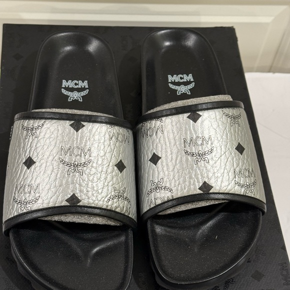 MCM Black and Silver Logo Slide Sandals ~ Size 10 ~ Worn Once - Picture 7 of 11